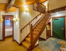 Family Loft Suite 1 King Bedroom 2 Singles Riverside