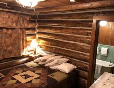 Hotel Room 1 Queen with Tub Only (Room 14, Room 15)