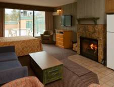 Studio in Lodge Building - 1 Queen & 1 Sofa Sleeper