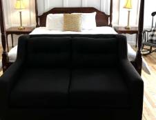 King Suite with Fireplace and Jacuzzi Tub