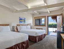 Partial View, Ground Floor - 2 Queens