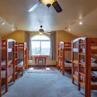 Zion Ridge Family - bunkroom
