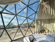 Starlink- Deluxe Sky Dome (Enclave & Firepit) - 1 King