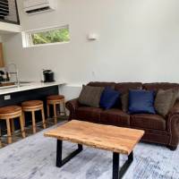 Flower Point (Cabin C) Living Room