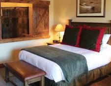 Classic Viking Lodge Rooms