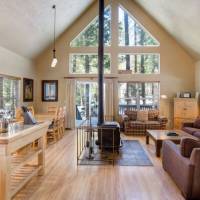 Wawona Chalet - Interior