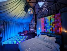 Supernova-XL Deluxe Sky Dome (Disco Theme) - 1 King