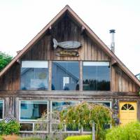 Whalesong House - Trinidad