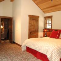 Boot's Haven - Bedroom 1