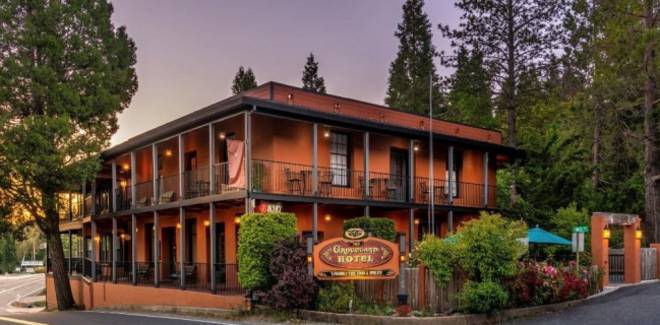 Groveland Hotel