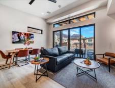 2 Bedroom, 1 Bath Luxury Villa (856 sq. ft.)