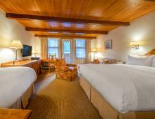 Post Room 1 Queen 1 Single Riverside