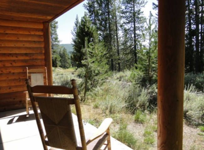 Headwaters Lodge and Cabins | Yellowstone National Park