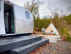 Premium Basecamp Mini Suite - 1 Queen & 1 Futon