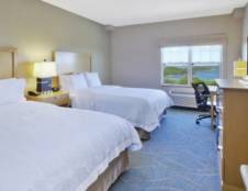 2 Queen Beds Ocean View