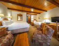 Post Room 1 Queen 1 Single Mountainside