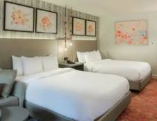 Riverside - 2 Queens