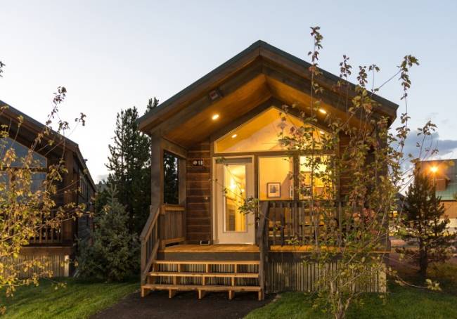 Explorer Cabins at Yellowstone | West Yellowstone