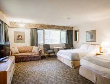 Family Room Two Queens