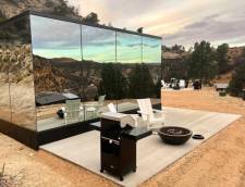 Mirror Houses - 1 King