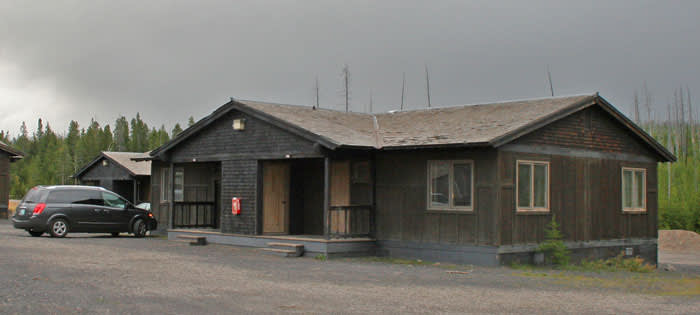 Old Faithful Snow Lodge opens for the summer season