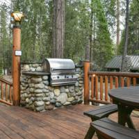 Bear Foot Pines at Wawona