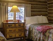 Two Room Rustic Log Cabin - 3 Doubles