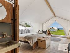 Stargazer with Kids Tent - 1 King & 2 Twins