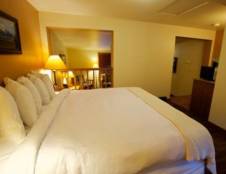 Deluxe Country Rooms - 1 King