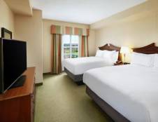 2 Queen Beds Golf Course View