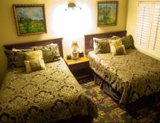 Rooms #4 & #5 - 2 Full Beds