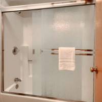 Yosemite Mountain Lodge, 99