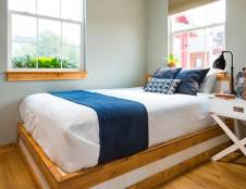 Tiny Homes - 1 Queen & Trundle