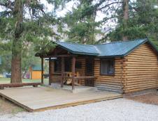 Timberline Cabin - 1 King or 2 Twins