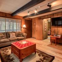 Hiltbrand Hangout, 18B