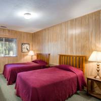 River Lodge - Bedroom 4