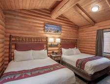 Grand Teton Deluxe Cabin & Sofa Sleeper