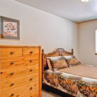 Yosemite Summit - Bedroom 2
