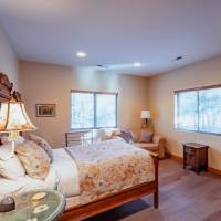 Mountain View - bedroom