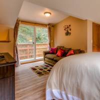 Peaceful Creekside - Trinidad