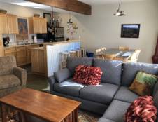 Two Bedroom Townhouse (Sleeps 6)