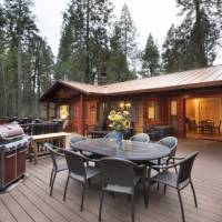 Buss Stop at Wawona - deck