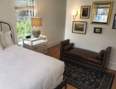 Boscobel Economy - 1 Queen