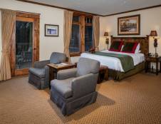 Standard View Studio Suites