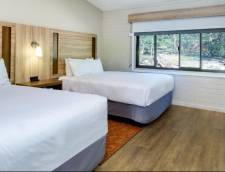 West Rooms - Pet Friendly - 2 Queens