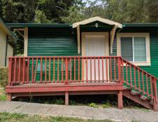 Cabin 2 - 2 Queens
