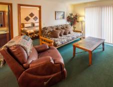 Loft Suite - 1 King & 1 Futon