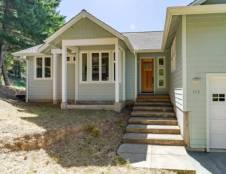 Solitude by the Sea - Shelter Cove