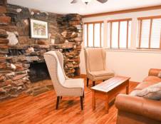 Ranch House Double Queen 2 Room Suite