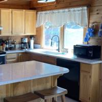 Avid Hiker Lodge at Wawona